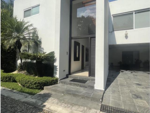 Casa en venta en Tlaltenango, Cuernavaca, Morelos