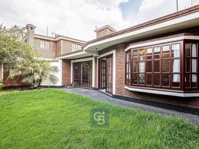 CASA EN VENTA EN TLALPAN