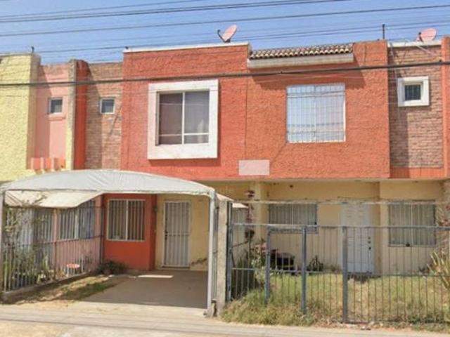 CASA EN VENTA EN TLAQUEPAQUE JALISCO REMATE IMPERDIBLE! APROVECHA AHORA COMUNICATE HOY Y APARTALA!