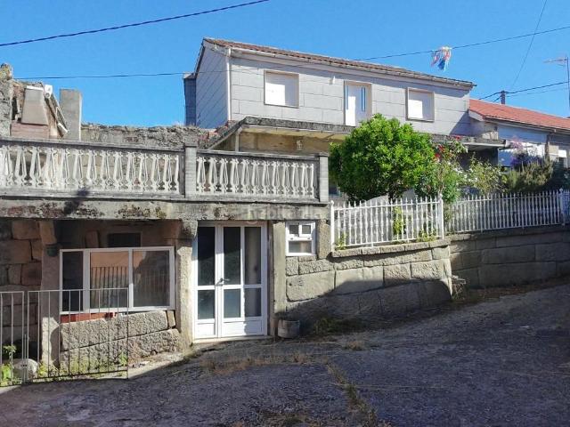 Casa en venta en Toén. Casas.