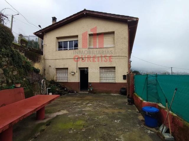Casa en venta en Toén. AMPLIA CASA CON VISTAS AL RÍO MIÑO, CERCA DE ALONGOS. Casas.