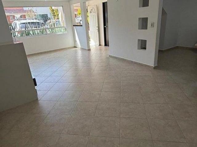 Casa en Venta en TOLUCA