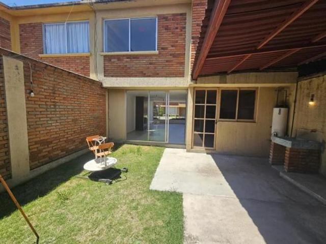 Casa en Venta en Toluca a 10 minutos de Prepa 5
