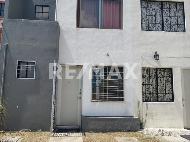 CASA EN VENTA EN TOLUCA FRACCIONAMIENTO LAS BUGAMBILIAS