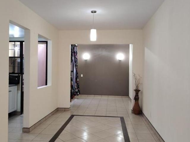 CASA EN VENTA EN TOLUCA FRACCIONAMIENTO LAS BUGAMBILIAS