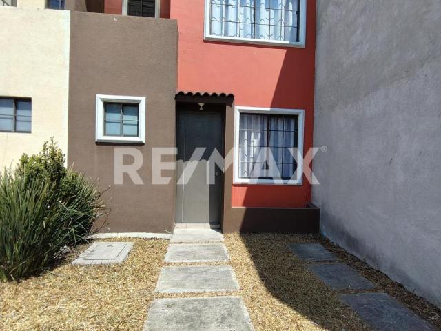 CASA EN VENTA EN TOLUCA FRACCIONAMIENTO LAS BUGAMBILIAS