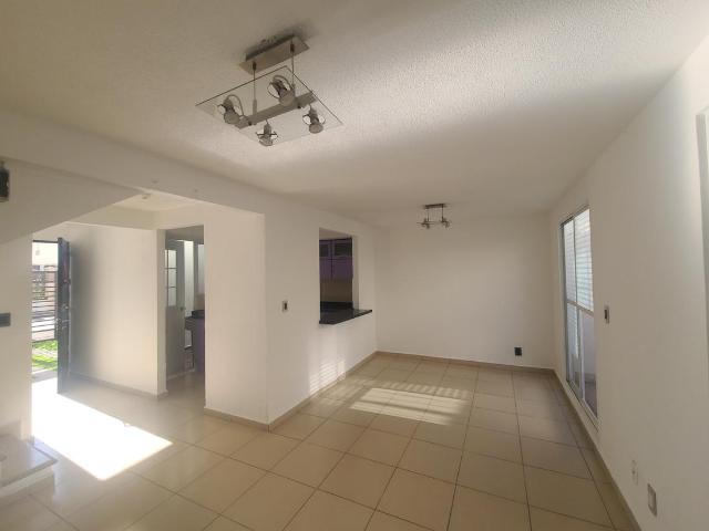 CASA EN VENTA EN TOLUCA, MISIONES
