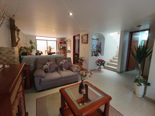 Casa en Venta en Toluca, San Pedro Totoltepec
