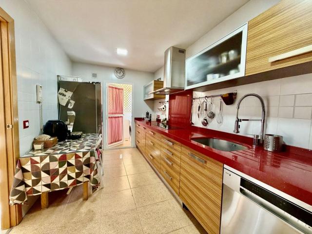 Casa en venta en Tomares, Aljamar. Casa en venta en Aljamar, 4 dormitorios. Casas.