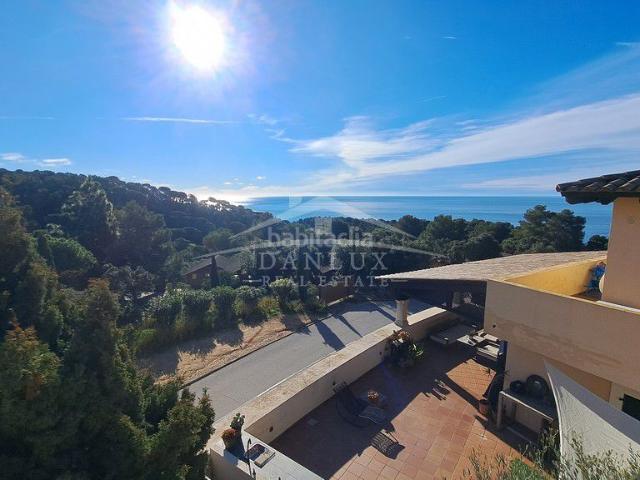 Casa en venta en Tossa de Mar, Santa Maria de Llorell Costa Brava. Casa en venta en Cala Llevadó, 3 dormitorios. Casas Tossa de.