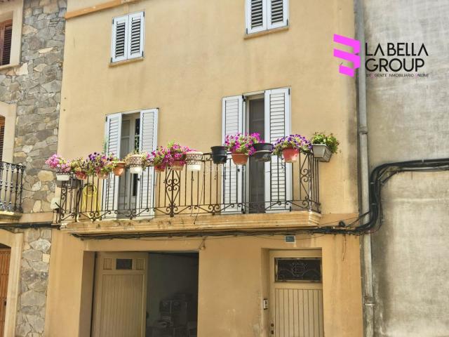 Casa en venta en Tornabous. CASA CON HISTORIA Y UN SINFÍN DE POSIBILIDADES EN TORNABOUS LLEIDA. Casas.
