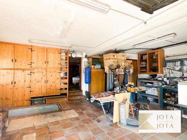 Casa en venta en Tordera, Mas Mora Sant Daniel. CASA DE 4 HABIRACIONES CON PISCINA Y ASCENSOR EN TORDERA. Casas.