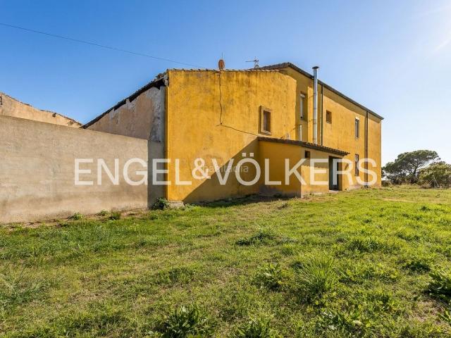Casa en venta en Tordera, Mas Mora Sant Daniel. Masia Tradicional en Mas Mora, entre mar y montaña. Casas.
