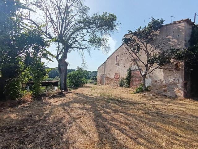 Casa en venta en Tordera, Tordera. MASIA EN VENTA CON TERRENO. Casas.