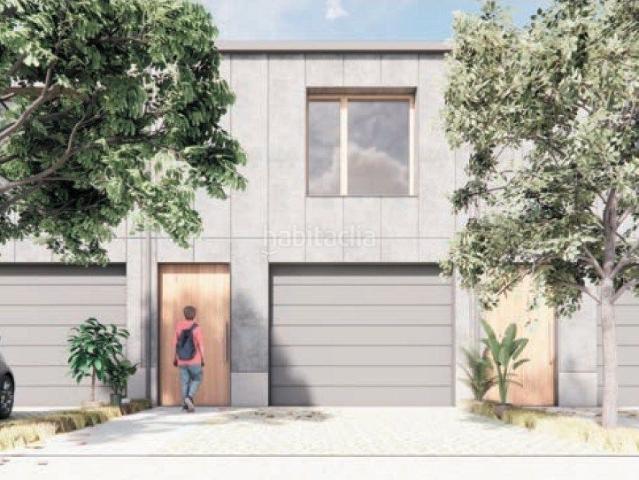 Casa en venta en Torelló. Casas.