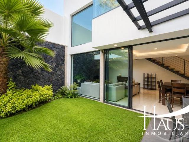 Casa en Venta, en Toriello Guerra