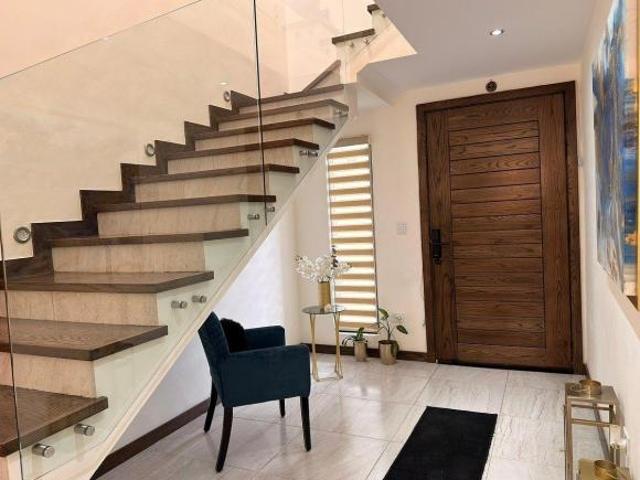CASA EN VENTA EN TORRALBA RESIDENCIAL EQUIPADA, ZONA VALLE ESCONDIDO