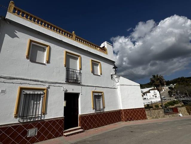 Casa en venta en Torre Alháquime, Cádiz