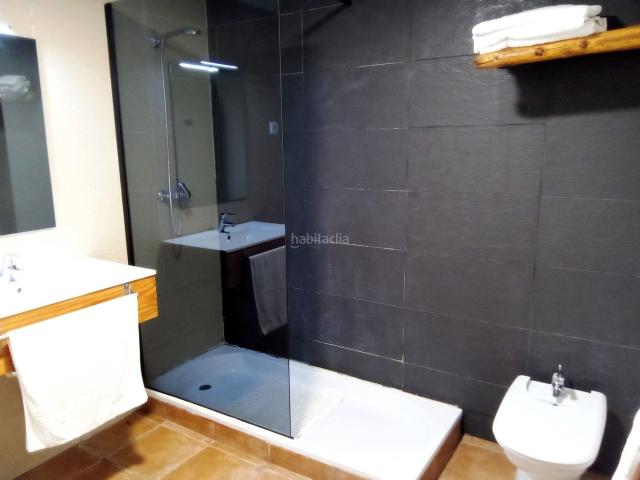 Casa en venta en Torre del Compte. Casa con 5 apartamentos en Torre del Compte. Casas Torre del.