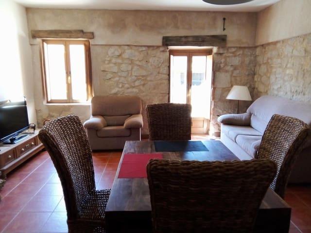 Casa en venta en Torre del Compte, Teruel