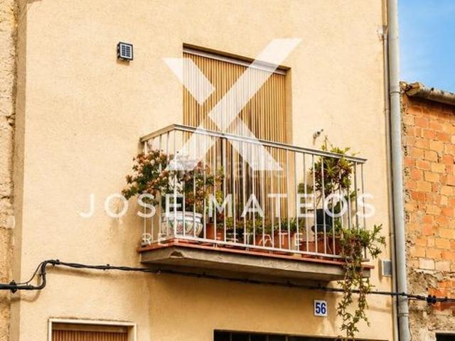 Casa en venta en Torre Endoménech. Casa de pueblo para entrar a vivir en Torre den Doménec Ideal montaña. Casas Torre.