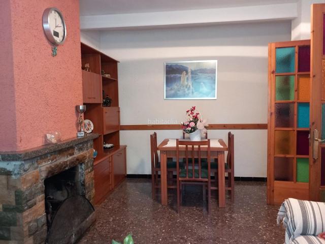 Casa en venta en Torrelles de Foix. Casa independiente con piscina en Torrelles de Foix. Casas Torrelles de.
