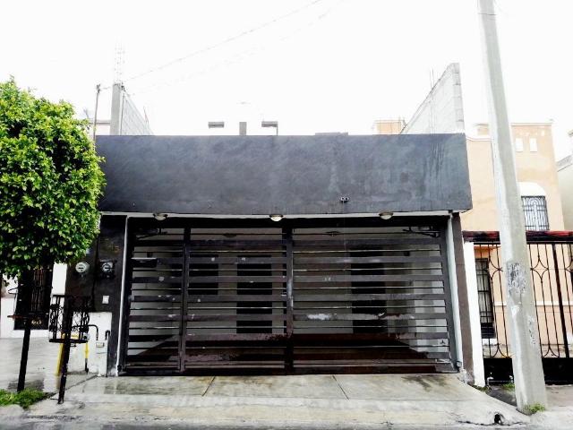 Casa en Venta en Torremolinos La Fe Guadalupe Nuevo Le?n Entre m Alem?n y Heb