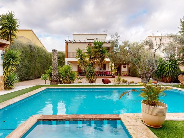 Casa en venta en Torres de Cotillas Las. LA CASA DE TUS SUEÑOS ? LA TENEMOS NOSOTROS ! NO LE FALTA DETALLE !. Casas Torres de Cotillas.