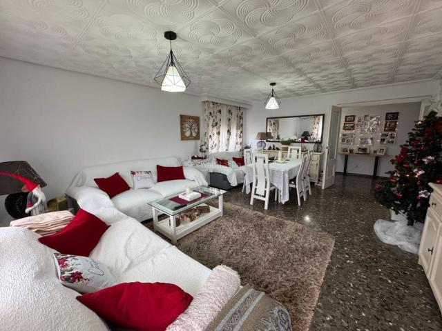 Casa en venta en Torres de la Alameda. INMOBILIARIA INNOVA ASESORES INMOBILIARIOS. Casas Torres de la.