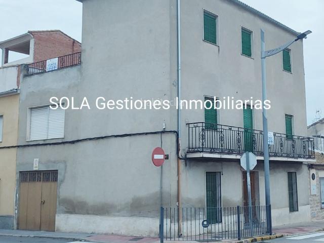 Casa en venta en Torreperogil. Casa OBISPO BASULTO II. Casas.