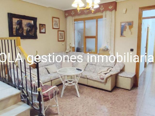 Casa en venta en Torreperogil. Casa VIRGEN. Casas.