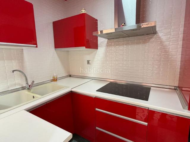 Casa en venta en Torreperogil. ESTUPENDA CASA EN TORREPEROGIL JUNTO AL CENTRO DE SALUD. Casas.