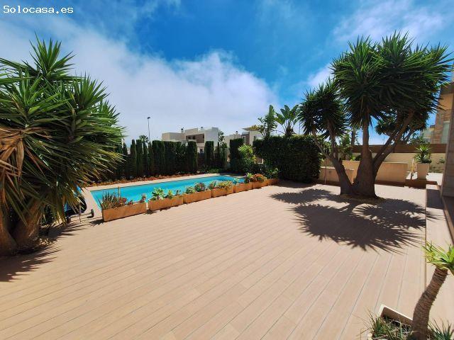 Casa en Venta en Torrevieja, Alicante