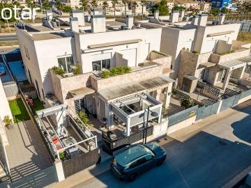 Casa en venta en Torrevieja, Alicante Costa Blanca
