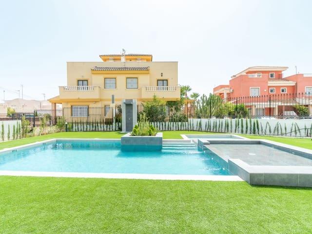 Casa en venta en Torrevieja, Alicante Costa Blanca
