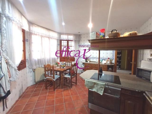 Casa en venta en Torrijos. PRECIOSA Y EXCLUSIVA VIVIENDA EN VENTA EN EL CORAZON DE TORRIJOS. Casas.