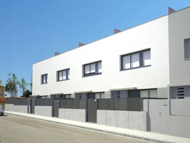 Casa en venta en Torroella de Montgrí Costa Brava. Torroella de Montgrí Exclusivitat i Vistes a la Capital de lEmpordanet. Casas Torroella de.