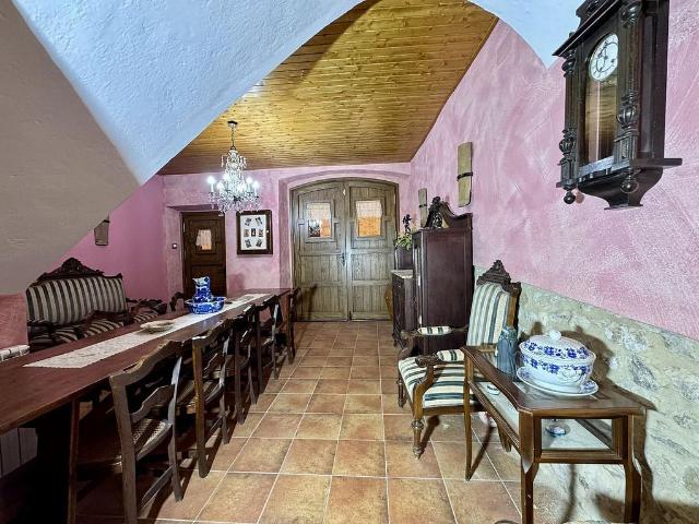 Casa en venta en calle Major, Fontanilles, de 190 m² 6 habitaciones por 550.000