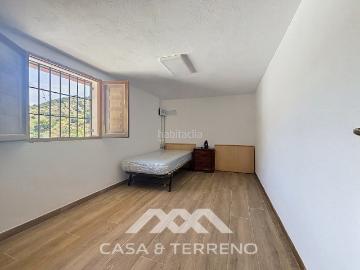 Casa en venta en Totalán. Encantadora finca con gran terreno en Totalán A solo 30 minutos de Málaga. Casas.