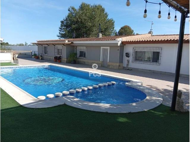 Casa en Venta en Totana