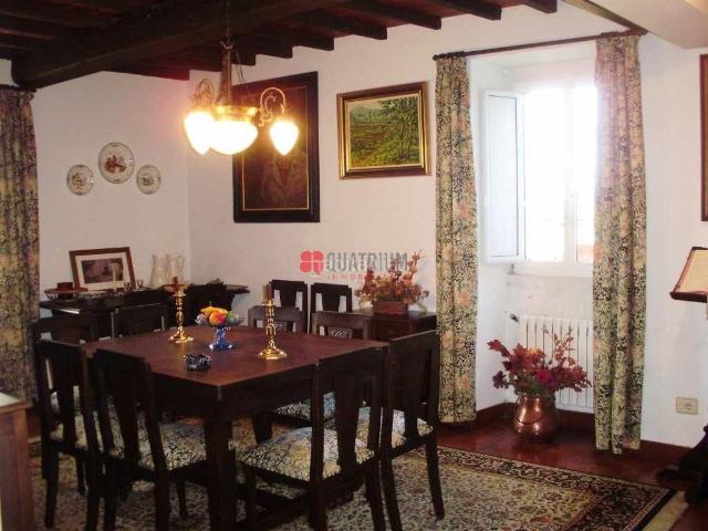 Casa en venta en Touro. Casas.