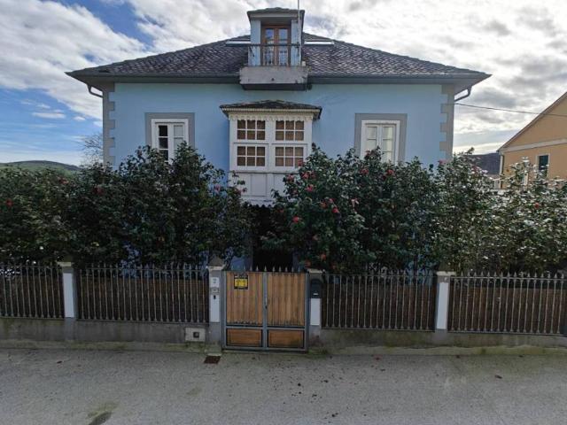Casa en Venta en Trabada