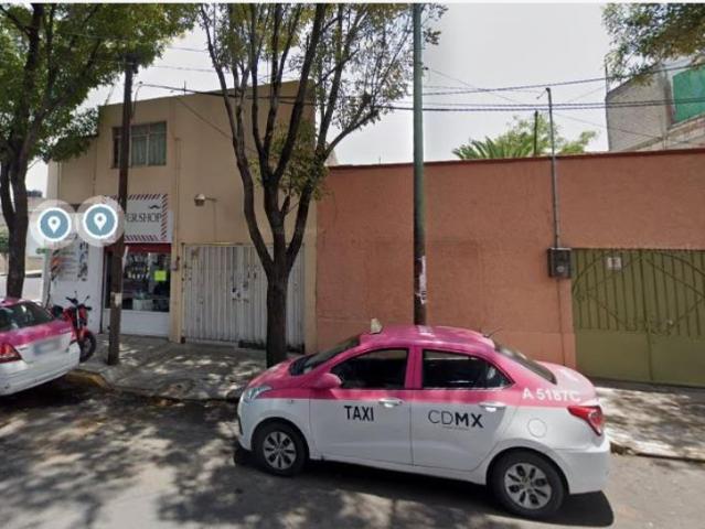 Casa en venta en Tres Estrellas, Gustavo A. Madero, Ciudad de México