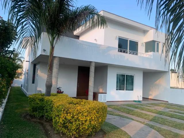 Casa en venta en Tres Reyes, Tlajomulco de Zúñiga, Jalisco