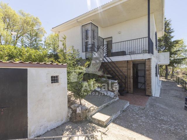 Casa en venta en Trijueque. Expectacular chalet independiente en el Mirador del Cid de Trijueque. Casas.