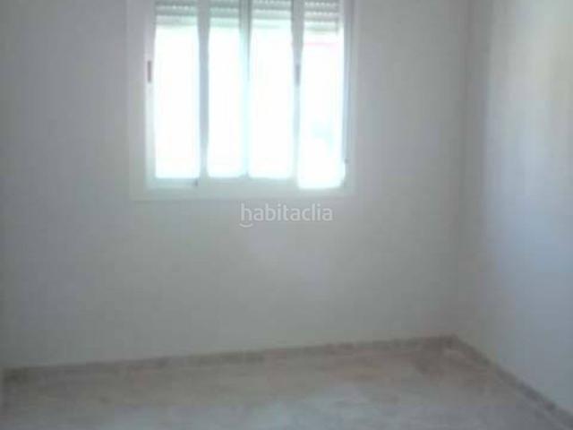 Casa en venta en Utrera, Consolación. CASA EN LOS RUEDOS. Casas.