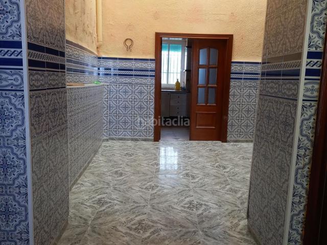 Casa en venta en Úbeda. CASA EN CASCO ANTIGUO CON COCHERA. Casas.