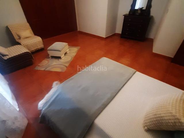 Casa en venta en Úbeda. GRAN CASA CON COCHERA AL LADO DE LA PLAZA PRIMERO DE MAYO UBEDA. Casas.
