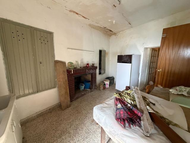 Casa en venta en Úbeda. SE VENDE CASA CALLE VALENCIA PARA REFORMAR. Casas.