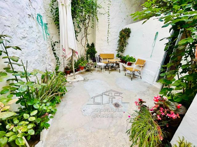 Casa en venta en Úbeda. VENTA DE CASA CÉNTRICA Y BUEN ESTADO. Casas.